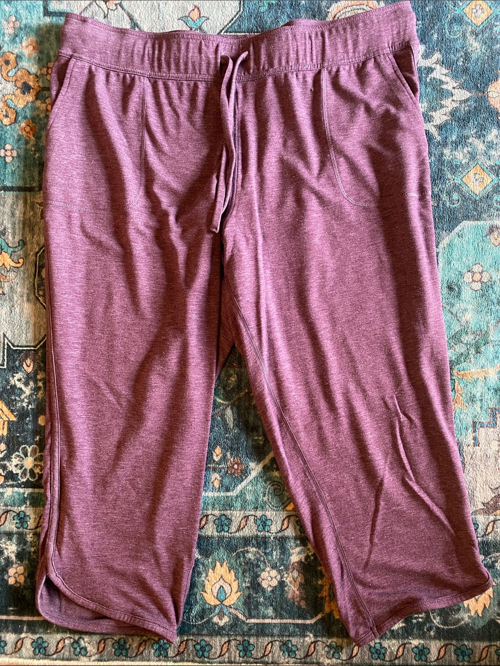 32 Cool Pull-On Capris